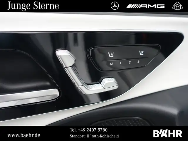 Mercedes-Benz E-Class view 13