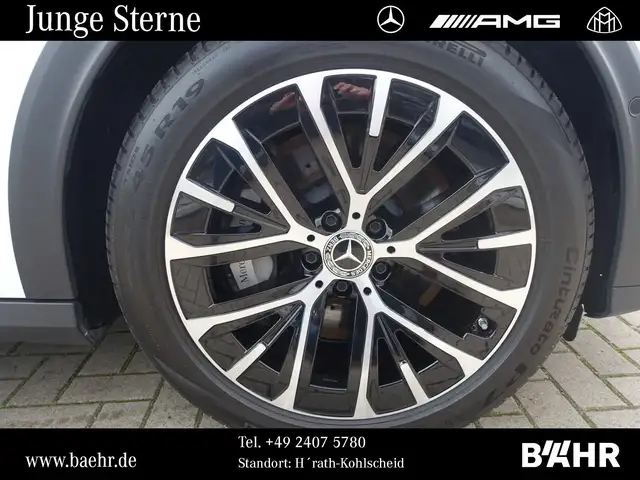 Mercedes-Benz E-Class view 6