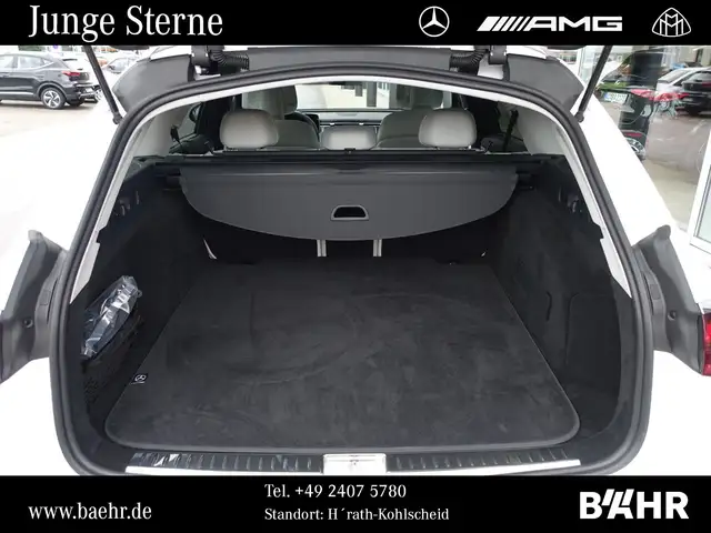 Mercedes-Benz E-Class view 10