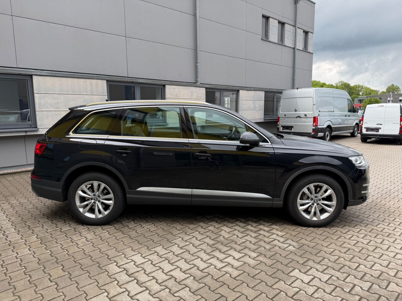 Audi Q7 3.0 TDI quattro/LEDER/ALLRAD/BOSE/LED/SHZ/KAM — photo 7