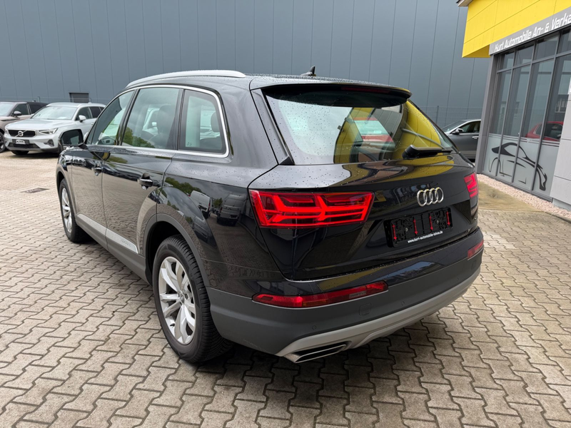 Audi Q7 3.0 TDI quattro/LEDER/ALLRAD/BOSE/LED/SHZ/KAM — photo 4