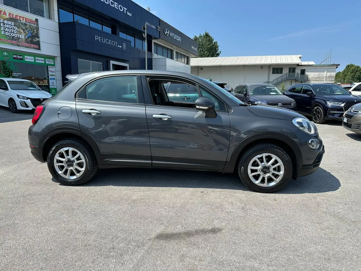 Fiat 500X 500X 1.6 mjt  4x2 120cv my20 Gris - 2