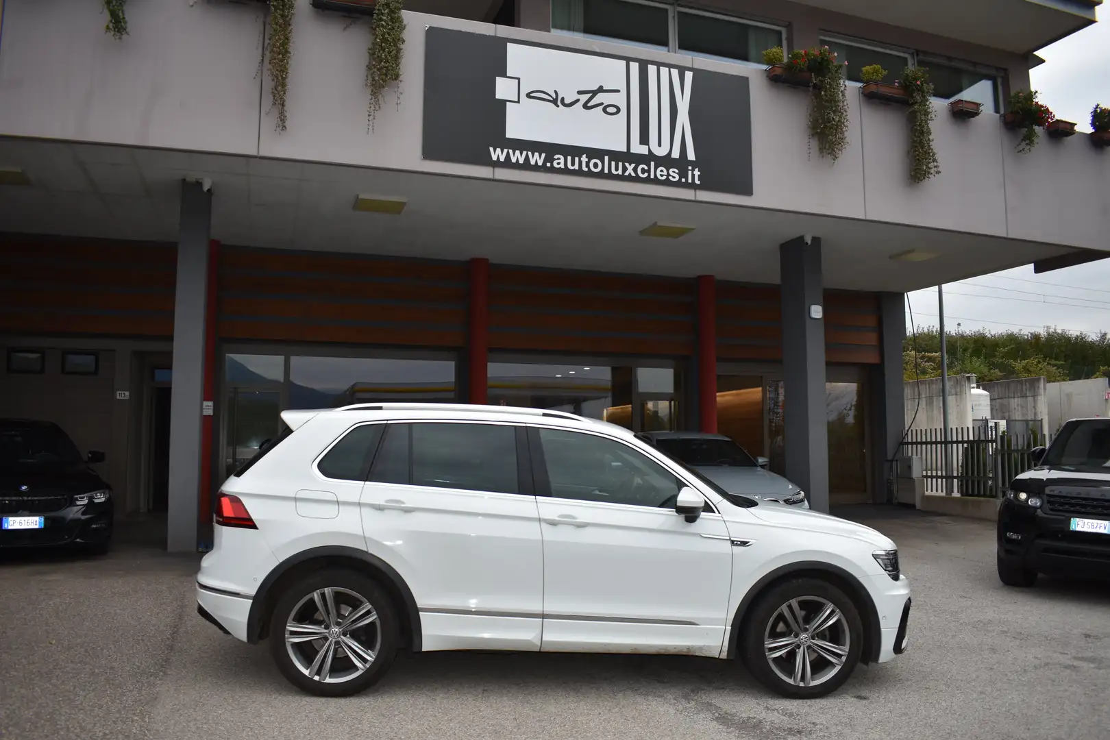 Volkswagen Tiguan R-LINE 4MOTION 190CV UNICO PROPRIETARIO Bianco - 2