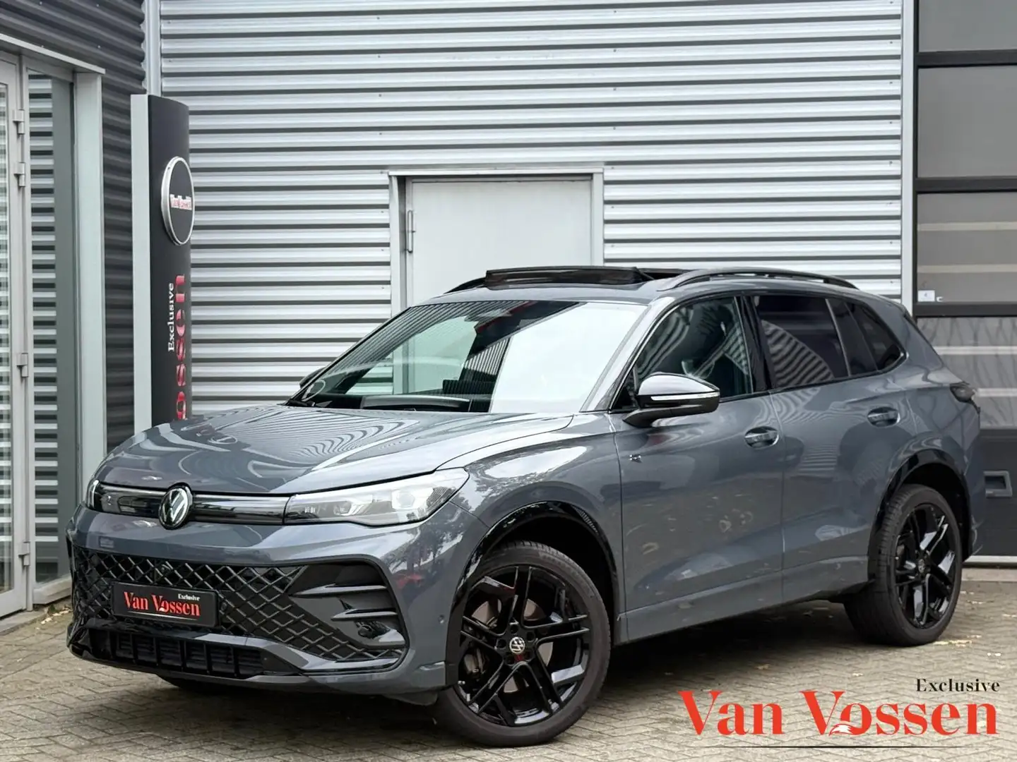 Volkswagen Tiguan 2.0 TDI R-Line PANO|HARMAN/KARDON|GARANTIE|KEYLESS Gris - 1