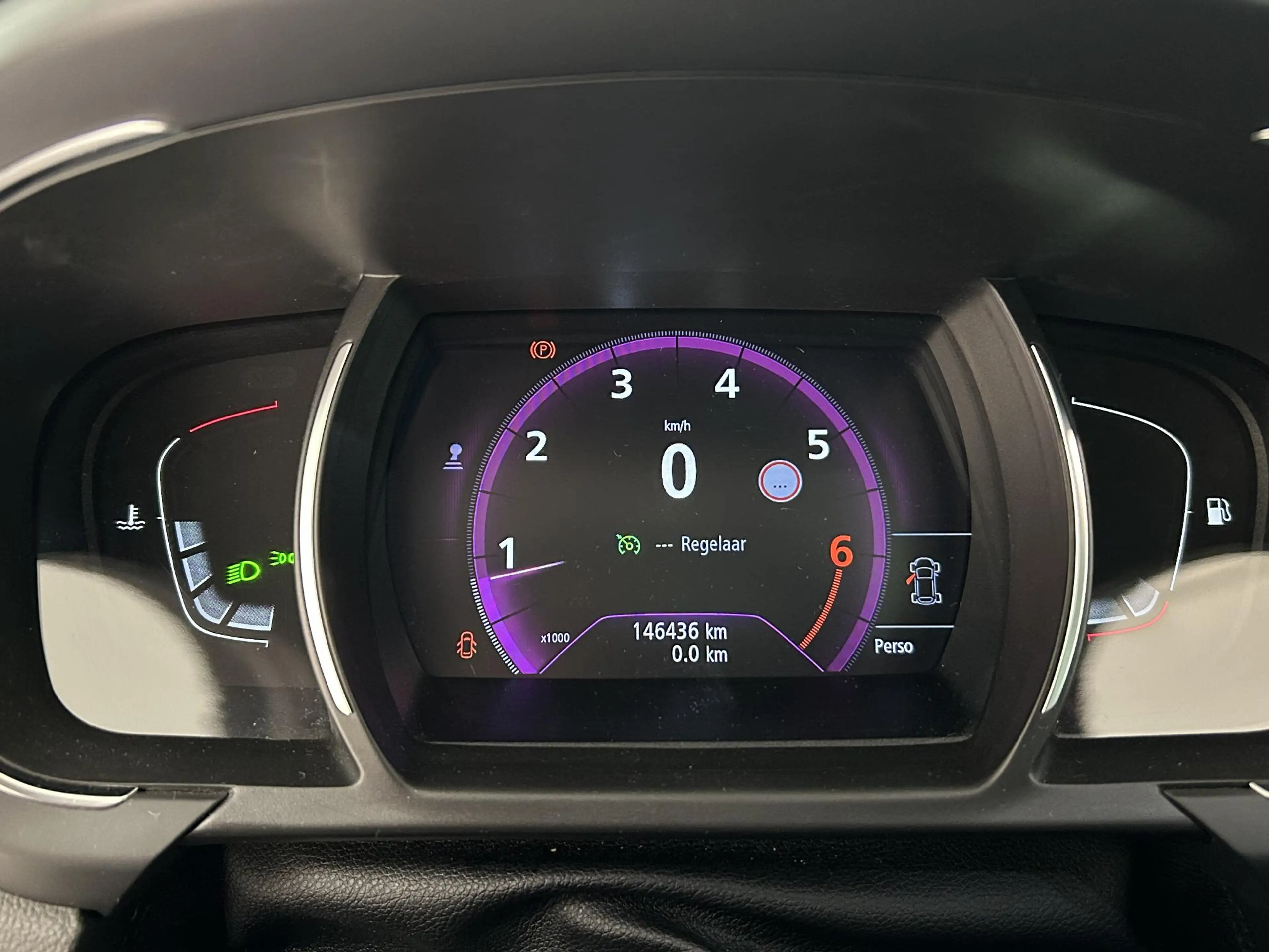 Renault Scenic 1.2 TCe Bose | Panoramadak | Parkeersensoren | BOS — photo 4