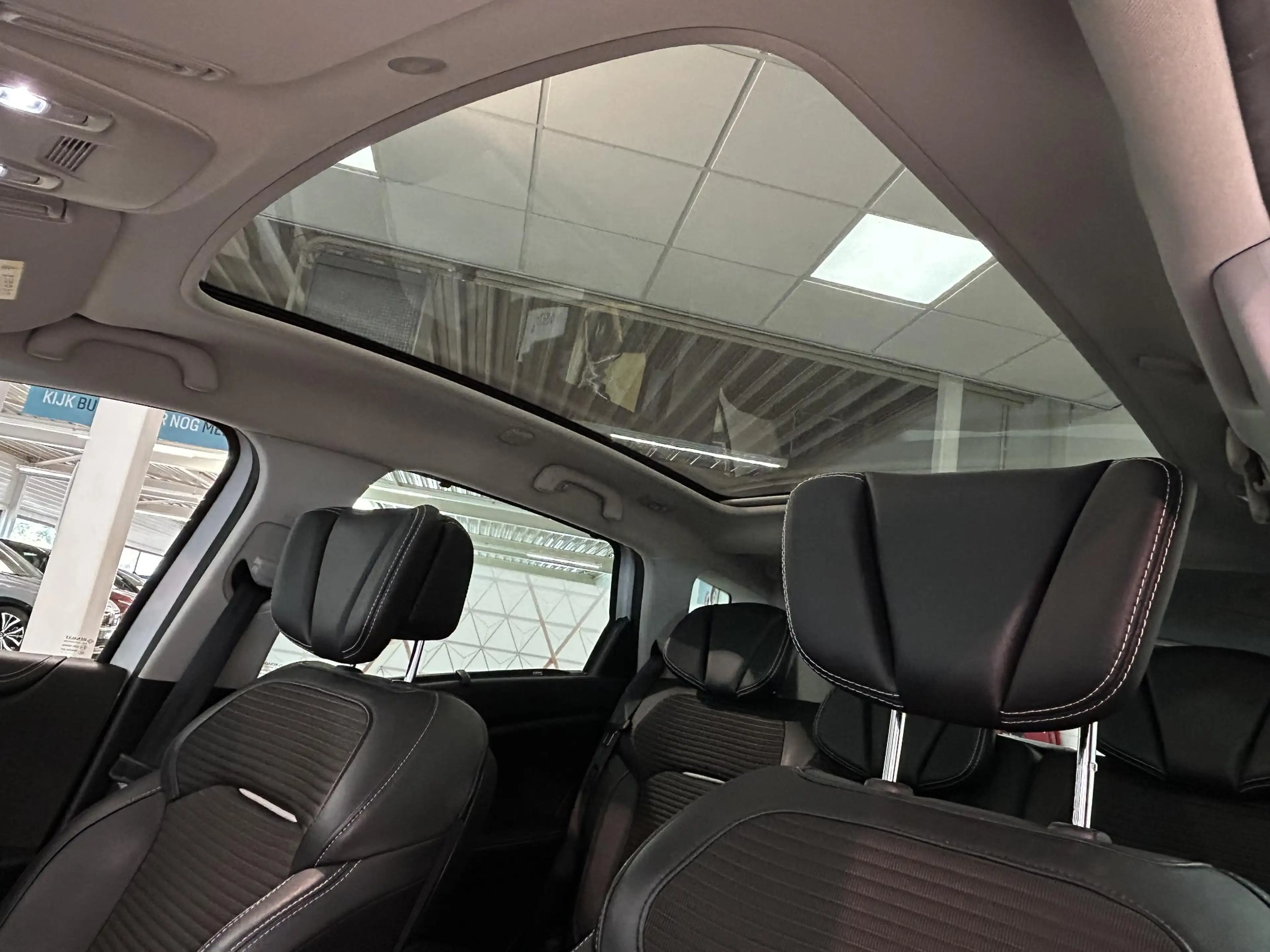 Renault Scenic 1.2 TCe Bose | Panoramadak | Parkeersensoren | BOS — photo 14