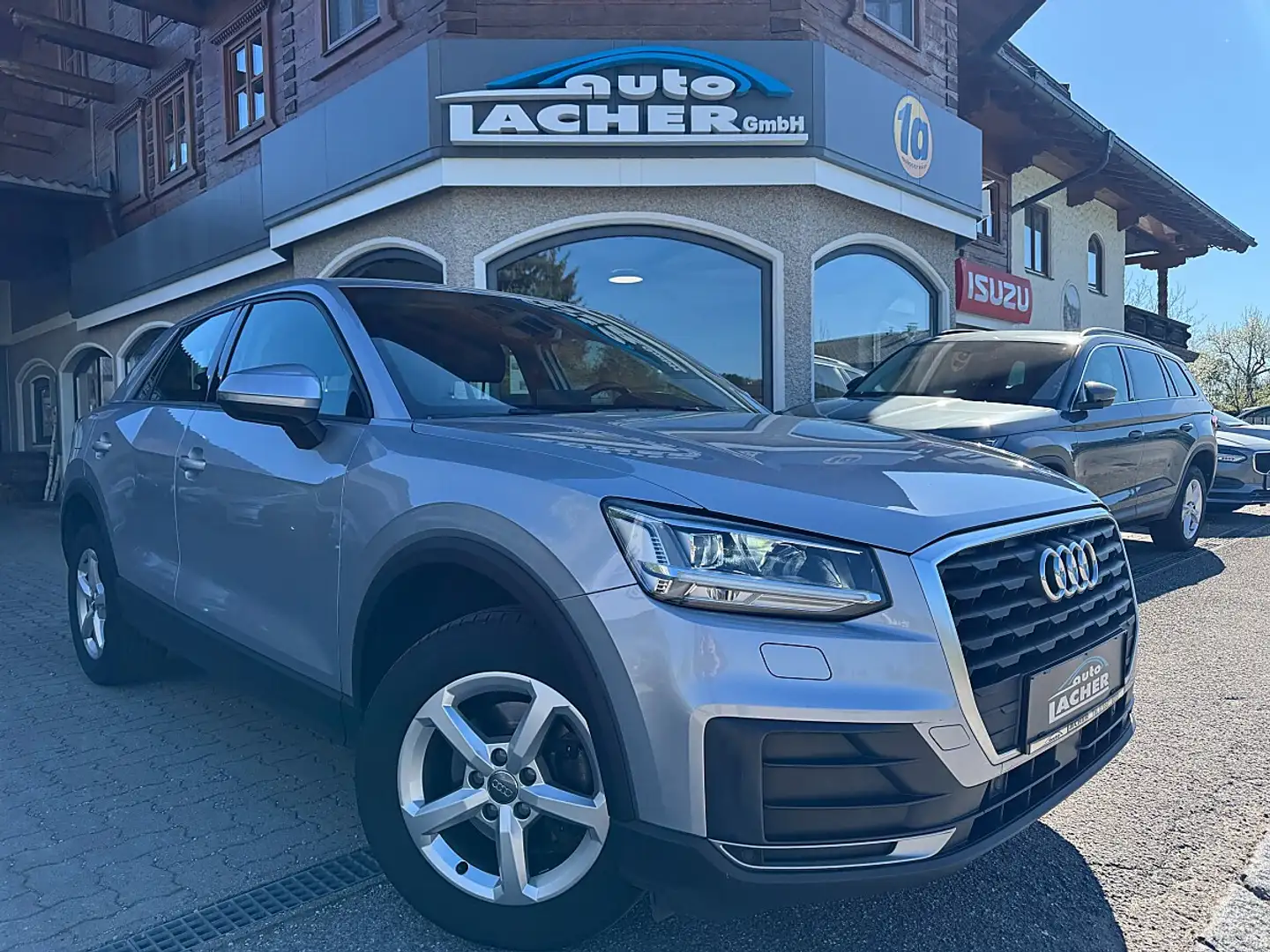 Audi Q2 30 TDI Intense S-tronic*LED*Leder*Navi* Silber - 2