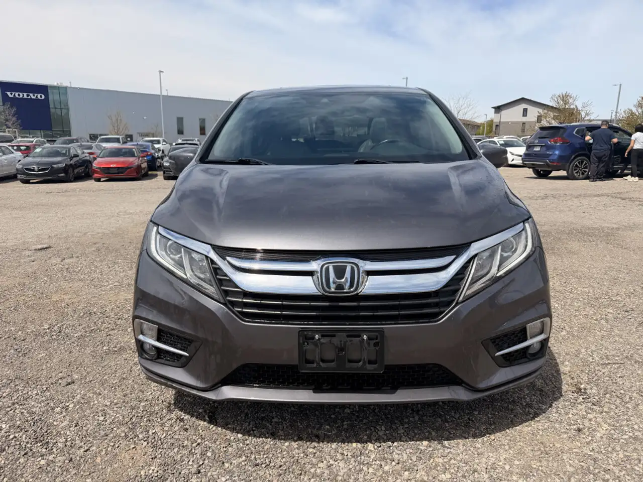 Honda Odyssey снимка Honda Odyssey