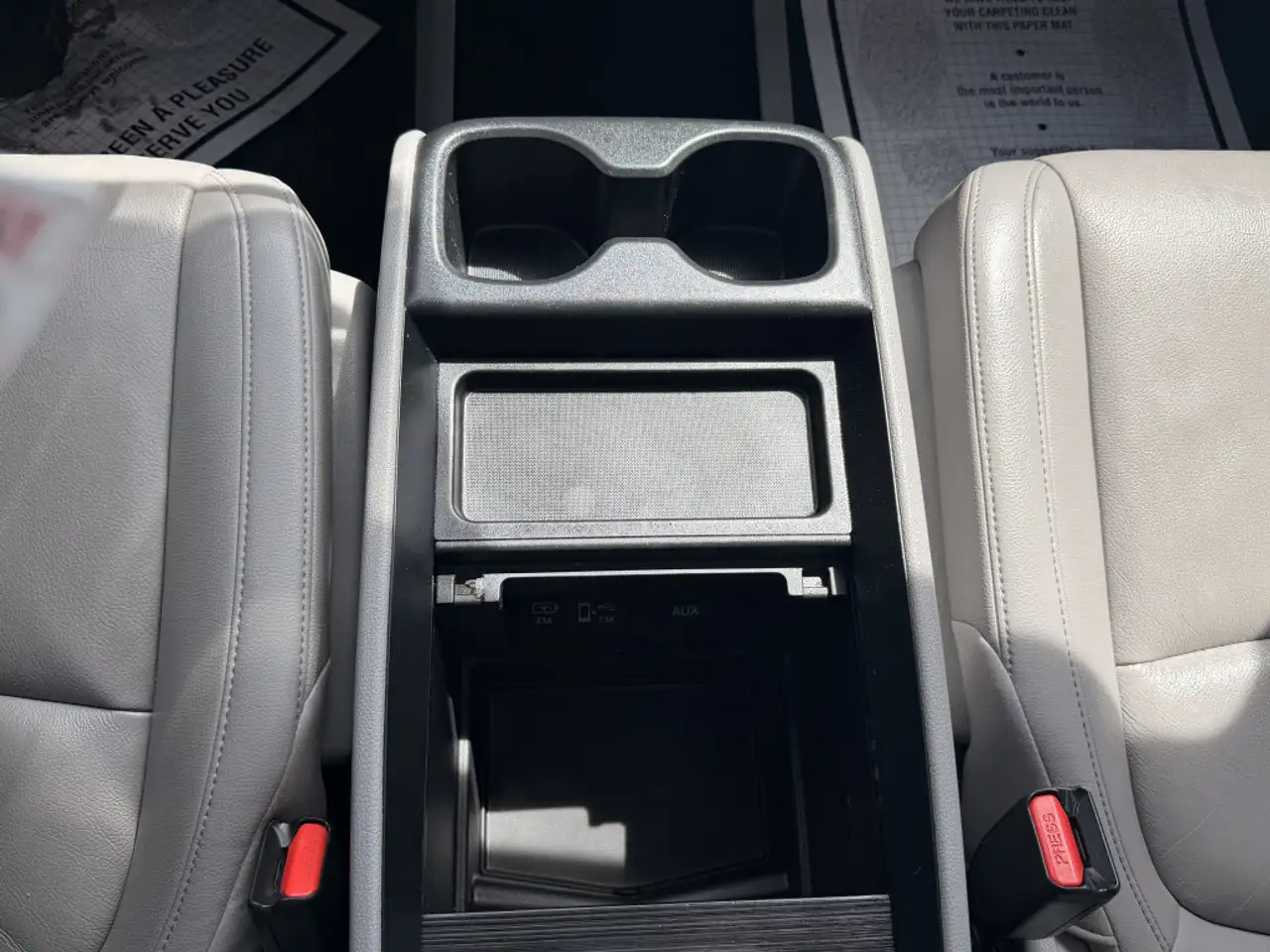 Honda Odyssey снимка Honda Odyssey