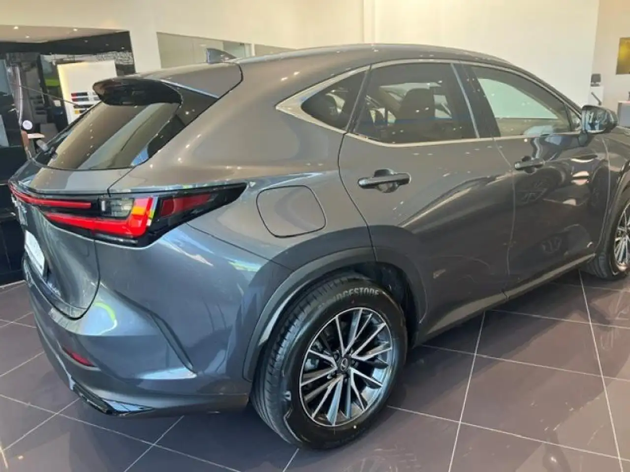 Lexus NX 2026