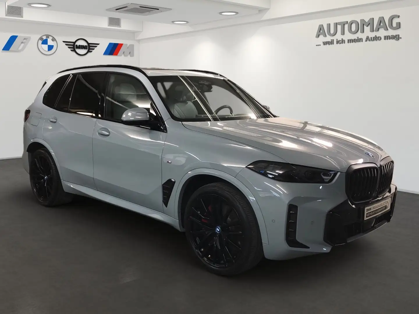 BMW X5 xDrive50e M-Sportpaket Pro, Massage, Sitzbelüftung Grau - 2