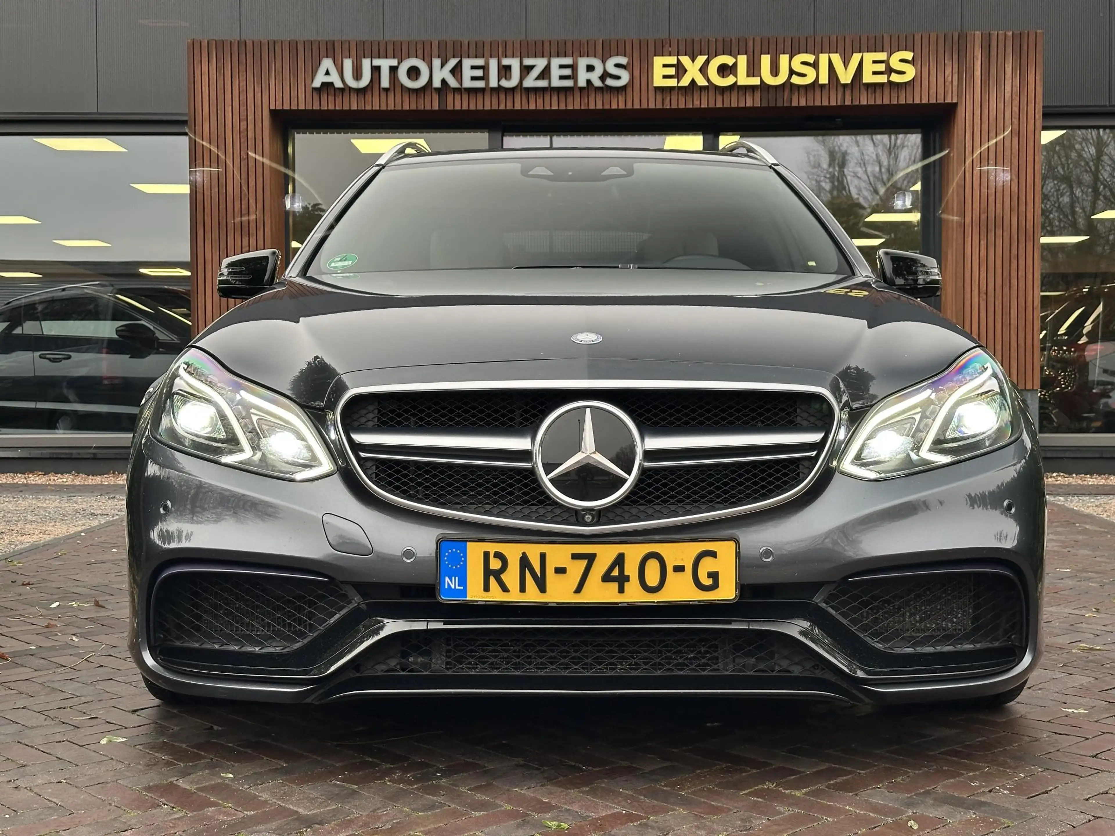 Mercedes-Benz E 63 AMG Estate S 4MATIC Adapt. Cruise B&O Nappa Leder Mult — photo 3