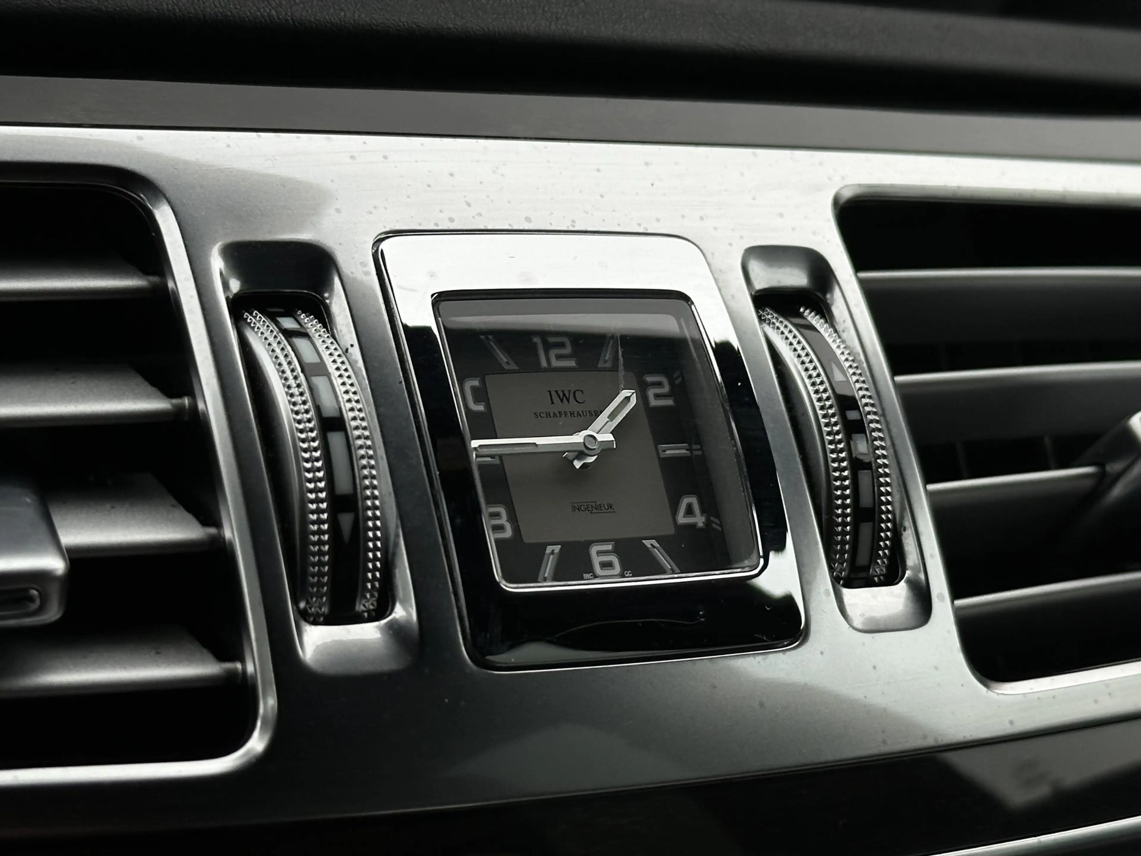 Mercedes-Benz E 63 AMG Estate S 4MATIC Adapt. Cruise B&O Nappa Leder Mult — photo 38