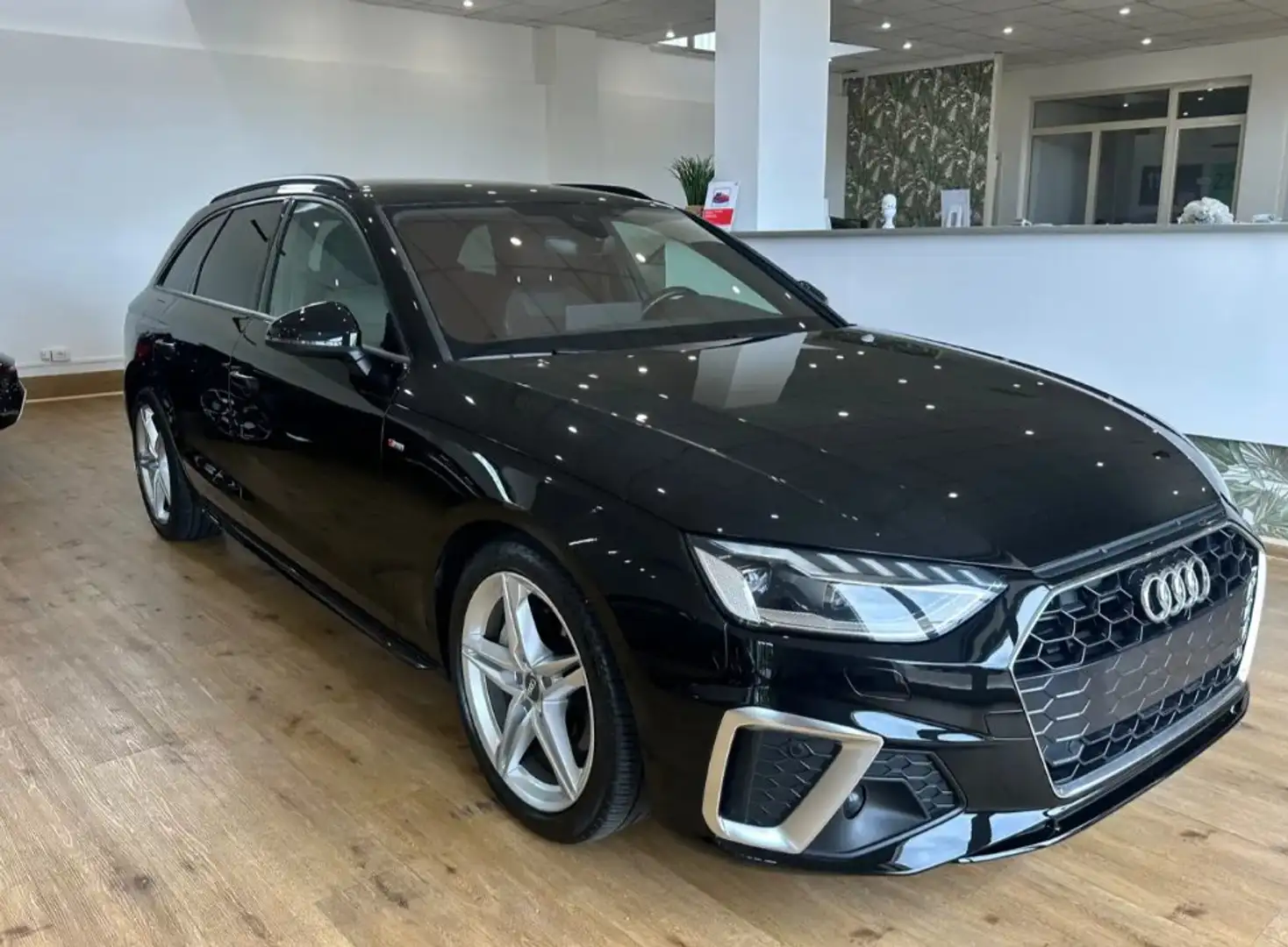 Audi A4 A4 Avant 40 2.0 tdi S Line plus 190cv s-tronic Nero - 2