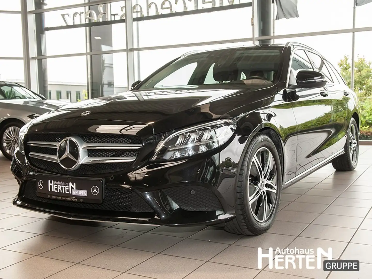 Mercedes-Benz C 220 d T Avantgarde+LED+AHK+AMBIENTEB.+NAVI+SHZ Nero - 1