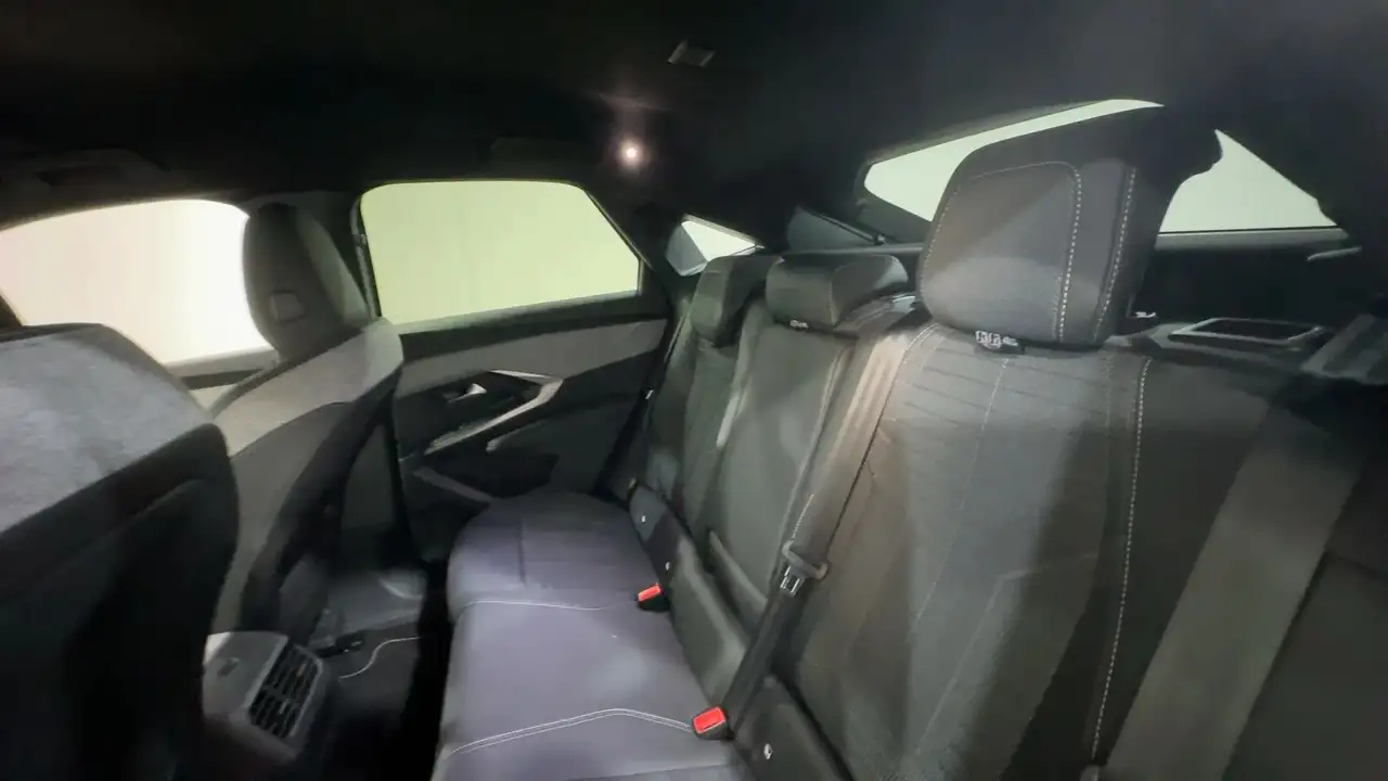 Peugeot 3008 1.2 hybrid GT 145cv e-dcs6, миниатюра 14