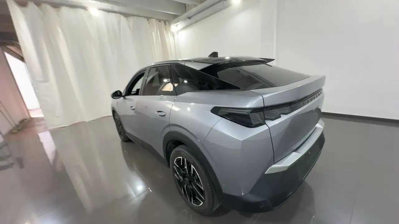 Peugeot 3008 1.2 hybrid GT 145cv e-dcs6, миниатюра 3