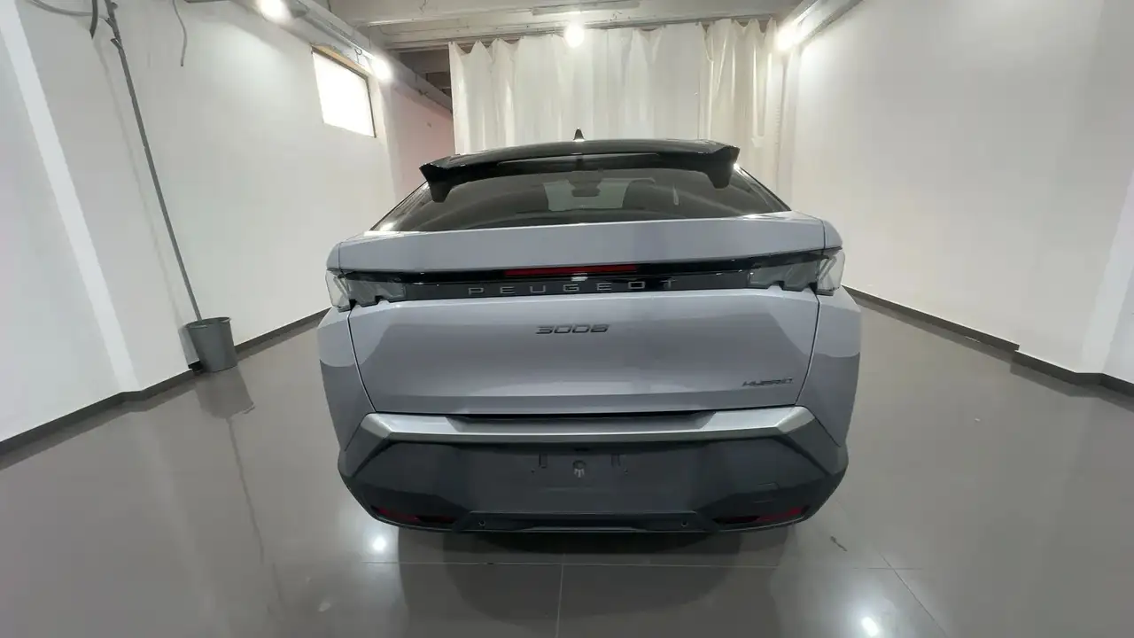 Peugeot 3008 1.2 hybrid GT 145cv e-dcs6, миниатюра 5