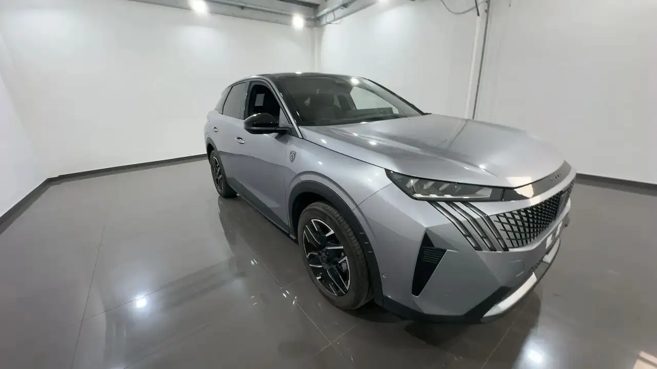 Peugeot 3008 1.2 hybrid GT 145cv e-dcs6