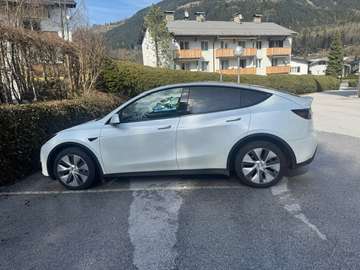 Model Y Long Range Dual Motor AWD