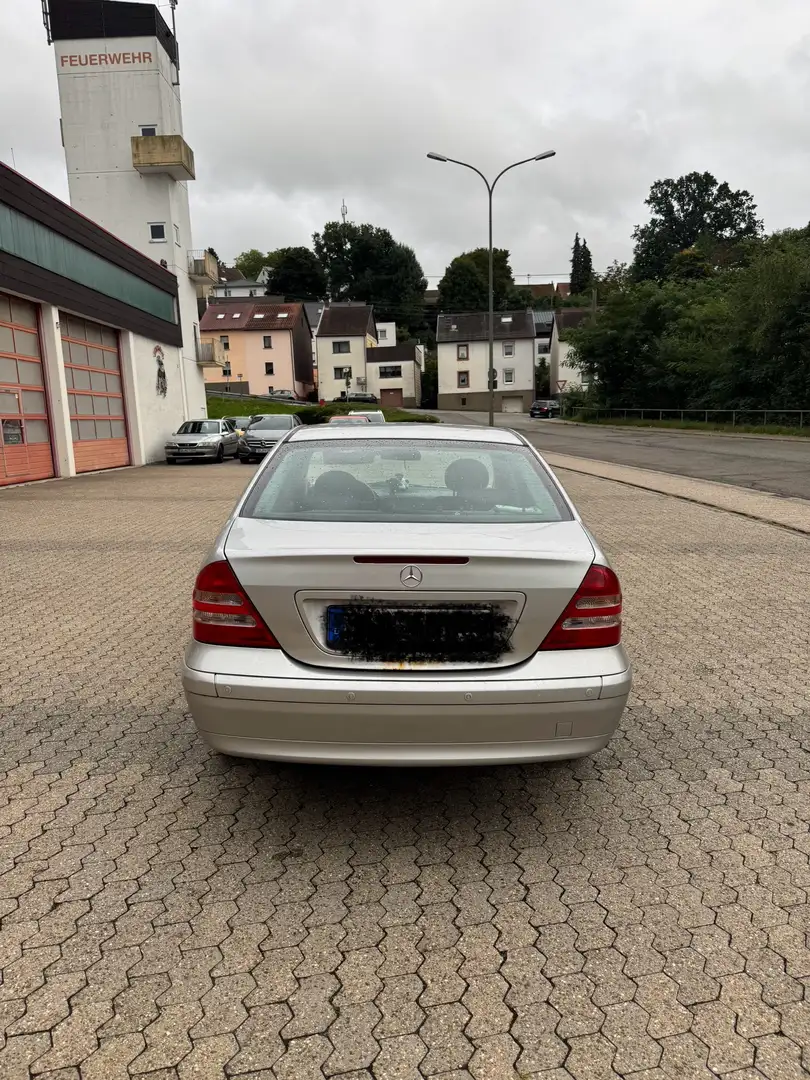 Mercedes-Benz C 180 Classic Gri - 2