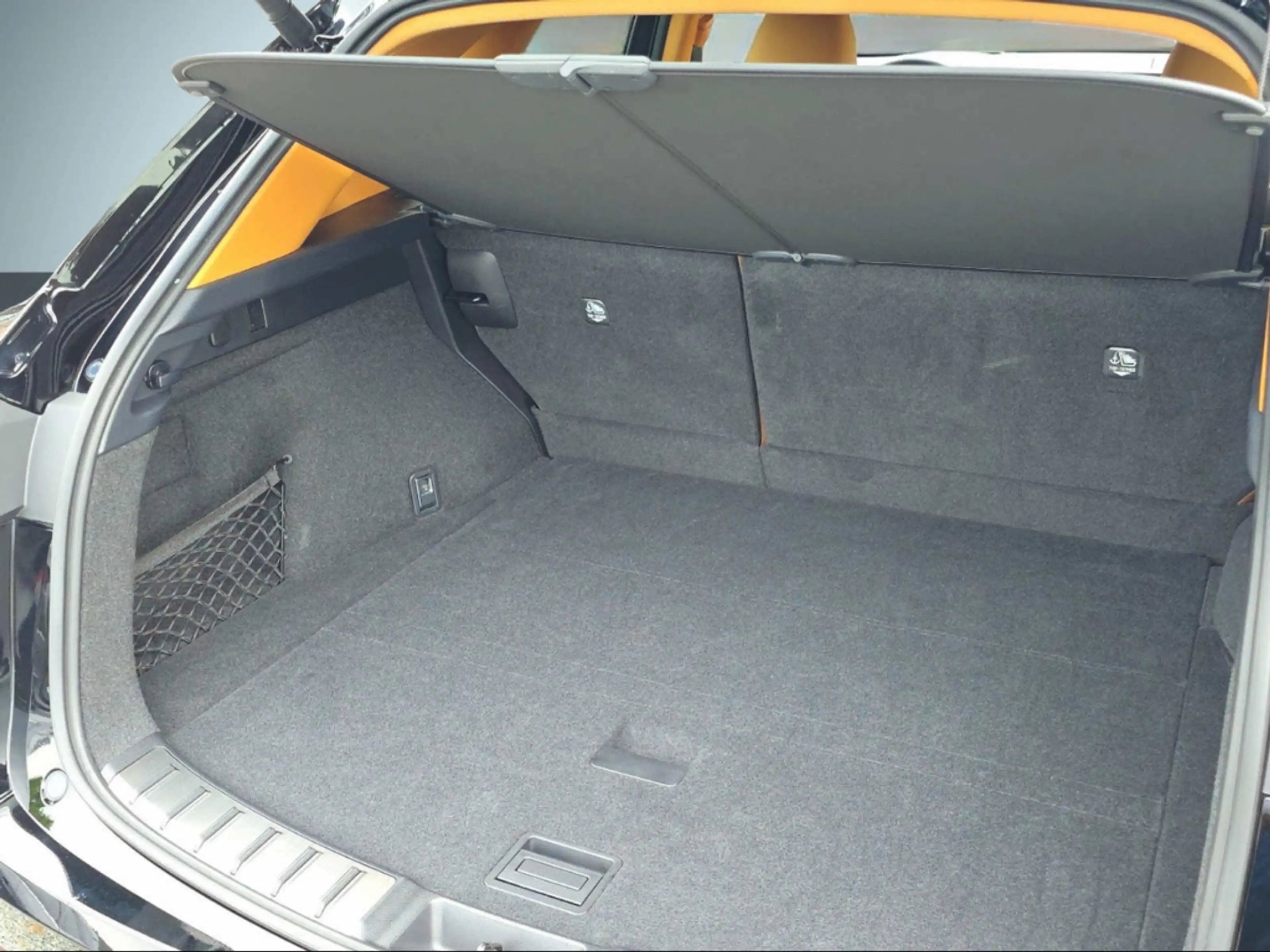 Lexus NX 450h+ LUXURY PHEV AWD Klimasitze Temp LED Keyless Spurha — photo 14