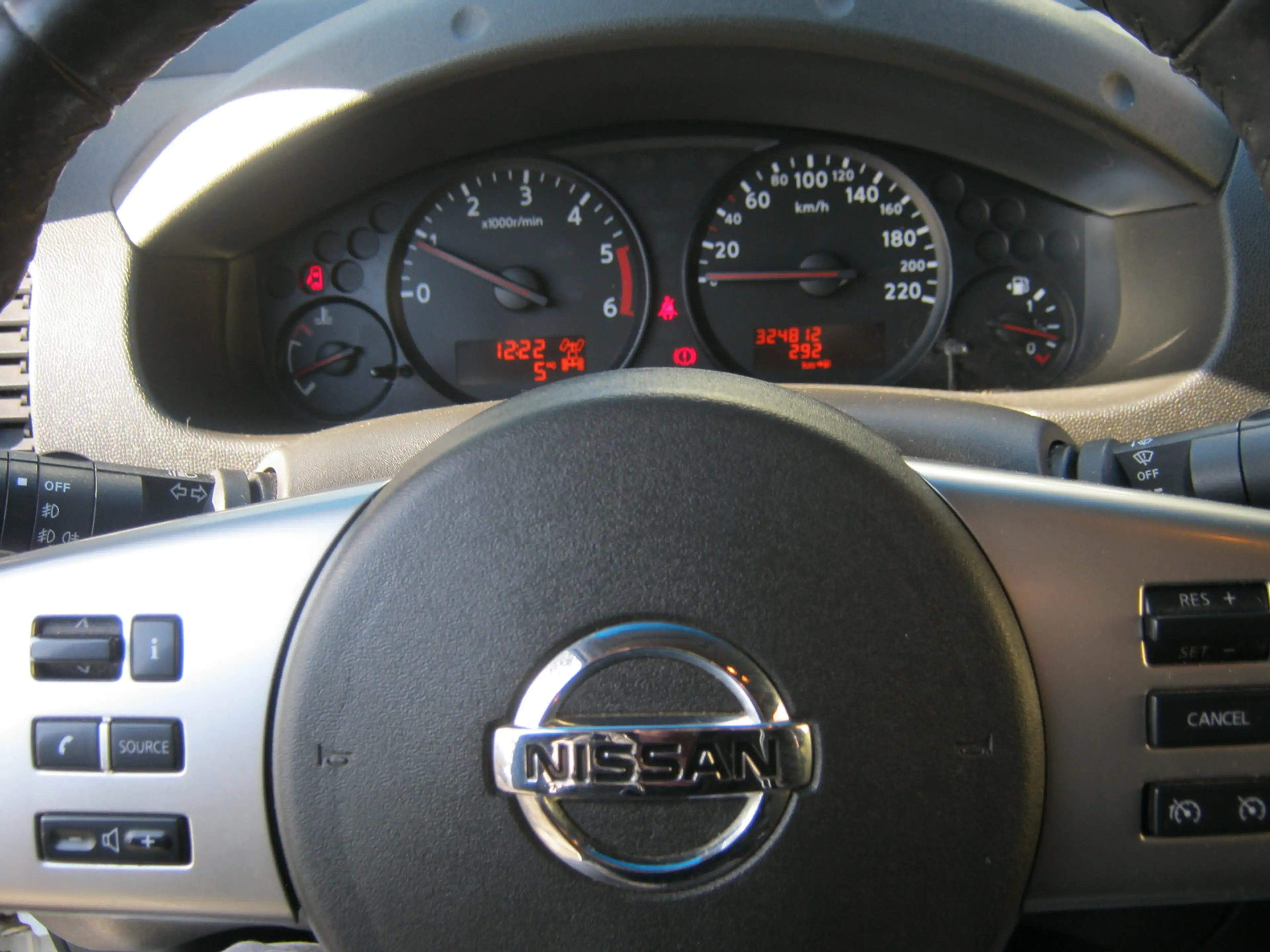 Nissan Navara 2.5 dCi Double Cab LKW-ZUL./TOPZUSTAND ! — photo 11