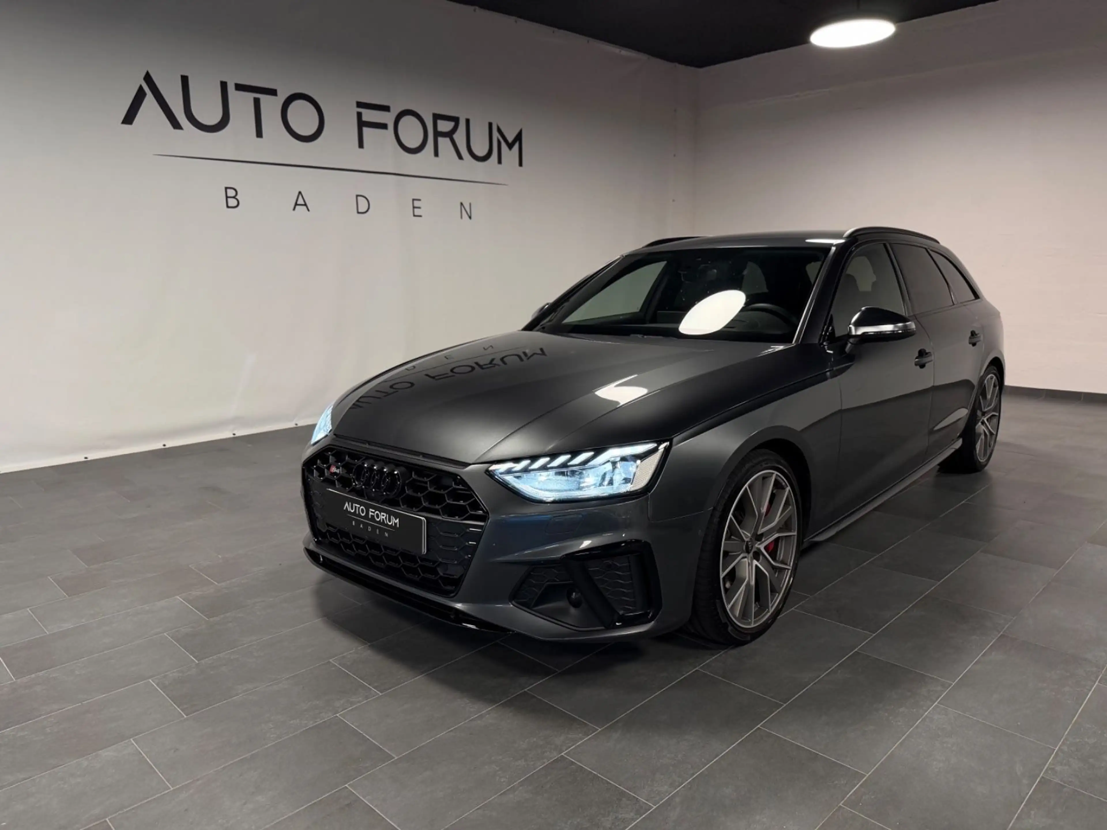Audi S4 TDI Virt*HUD*Memory*Matix*B&O*AHK*Lane*Side* — photo 4