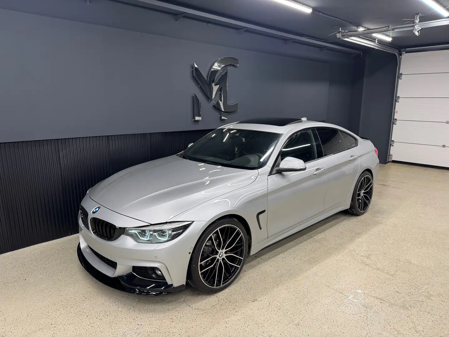 BMW 420 420d M-PERF.`SCHIEBE`LED`KAMERA`LEDER`MEMORY`HUD` Silber - 1