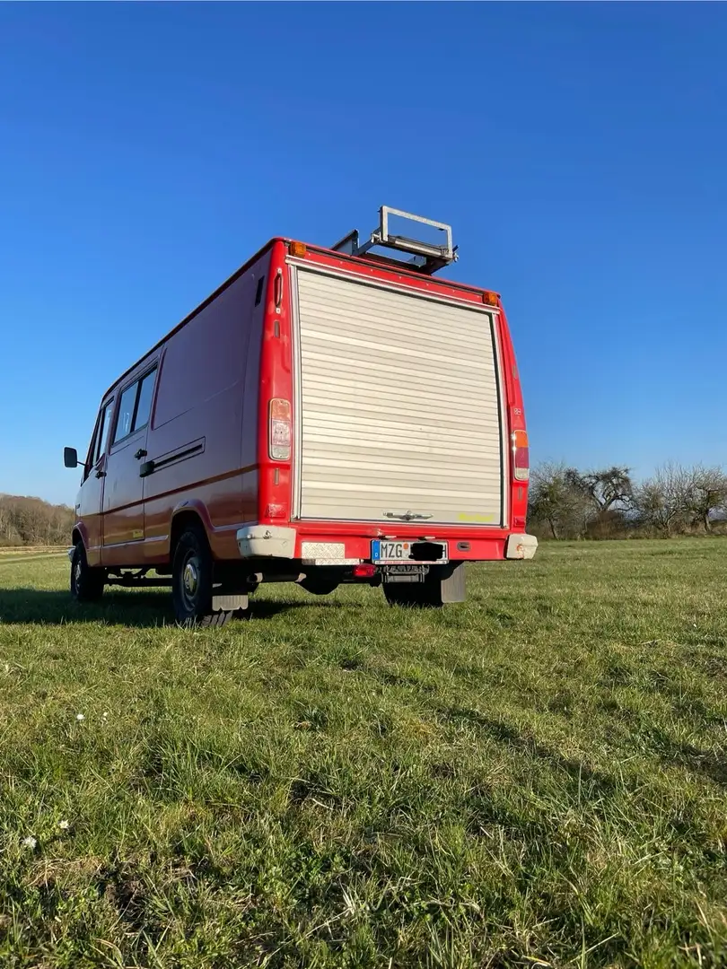 Mercedes-Benz 308 - 2