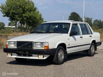 2.3i GL 1987