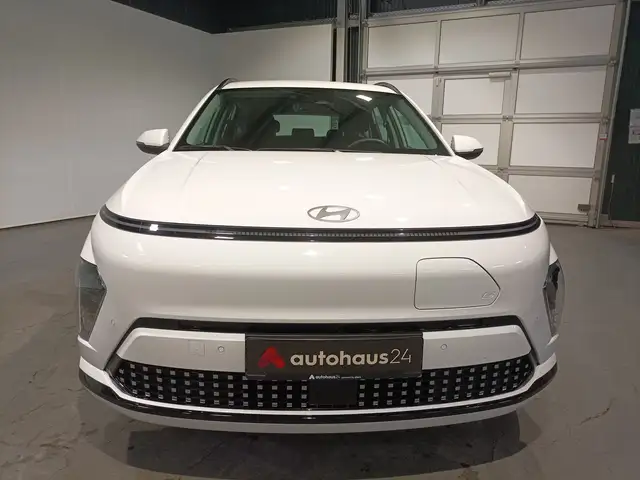 Hyundai Kona view 2