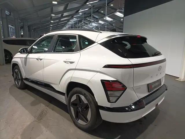 Hyundai Kona view 4
