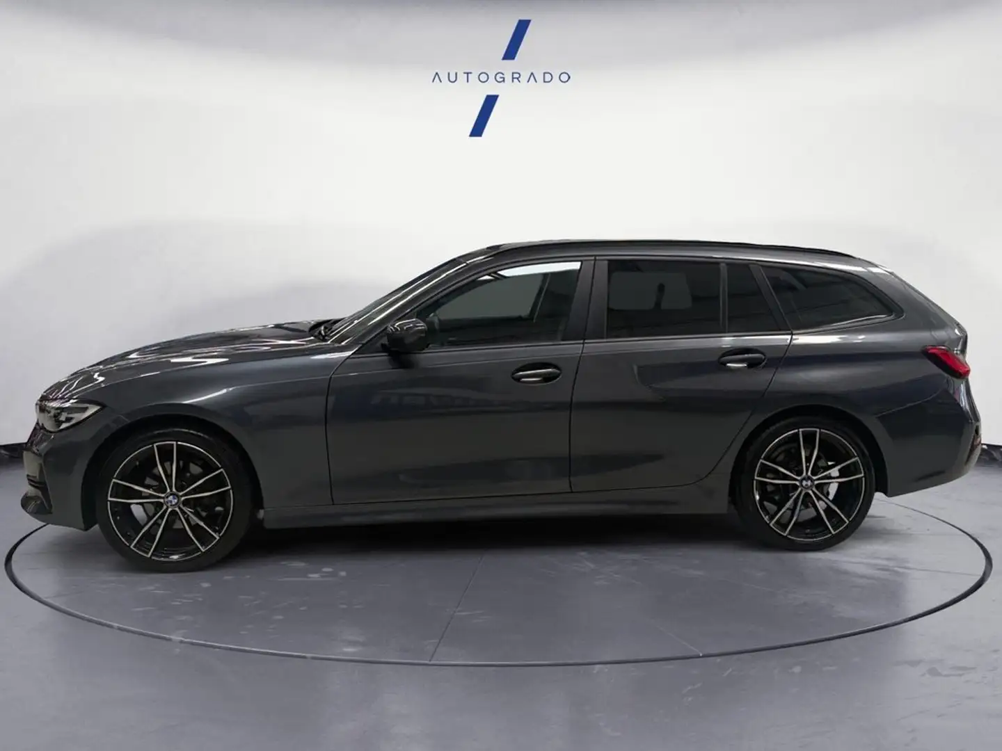 BMW 320 320d Auto.Touring Verde - 2