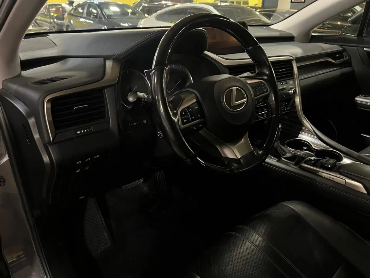 Lexus RX fotografie Lexus RX