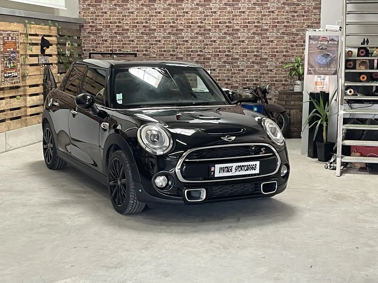 MINI Cooper SD Hatch 5 Portes 170 ch black pearl - 1