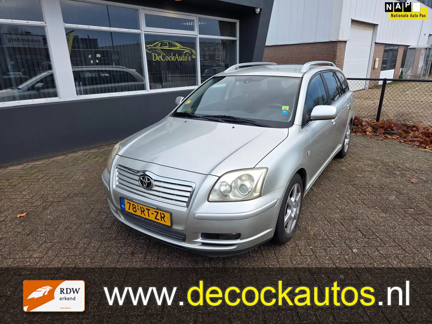 Toyota Avensis Wagon 2.0 VVTi Linea Luna Gri - 1