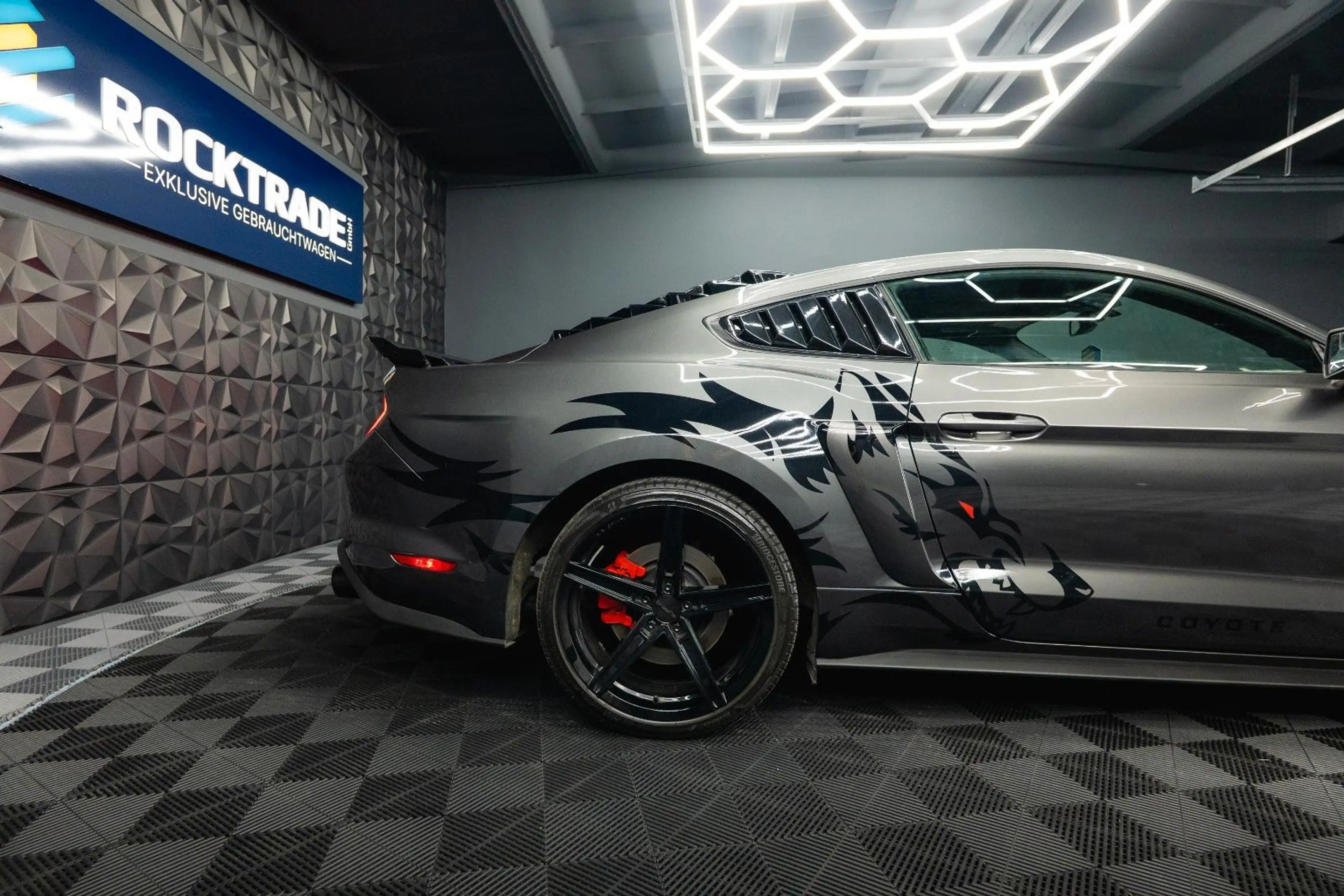 Ford Mustang Shelby GT 500 5.0 V8 Performance 6-Gang — photo 8
