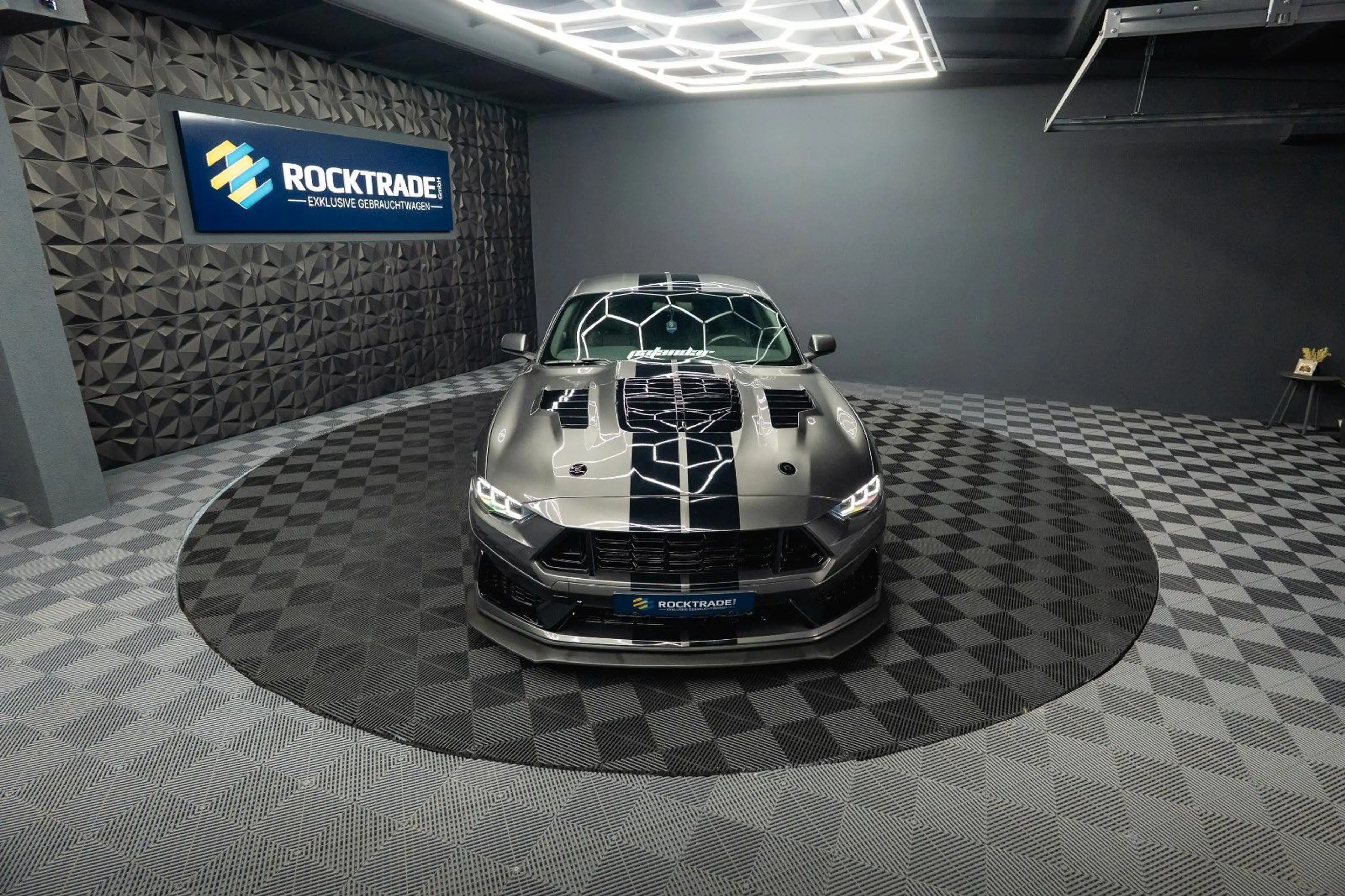 Ford Mustang Shelby GT 500 5.0 V8 Performance 6-Gang — photo 2