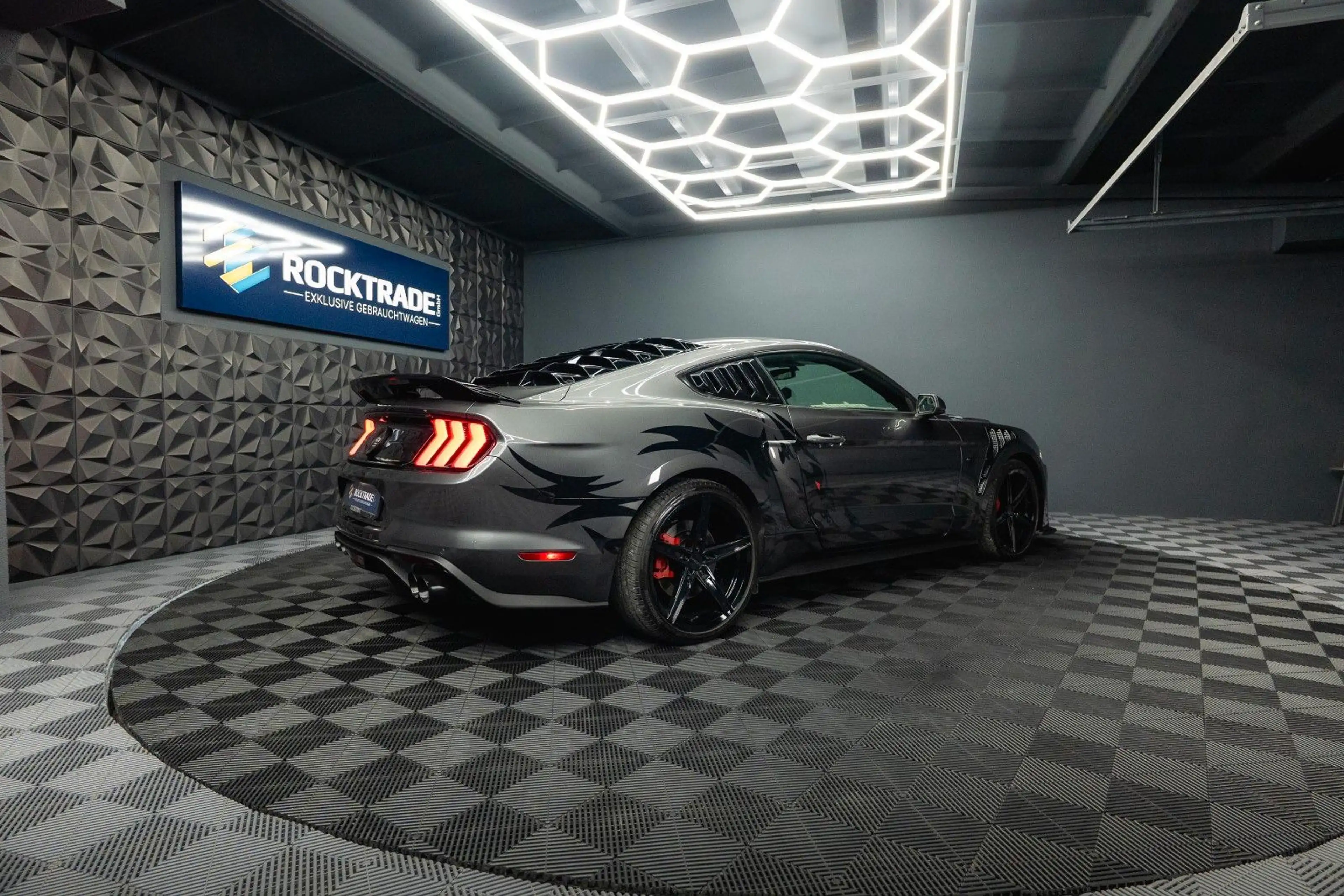 Ford Mustang Shelby GT 500 5.0 V8 Performance 6-Gang — photo 10