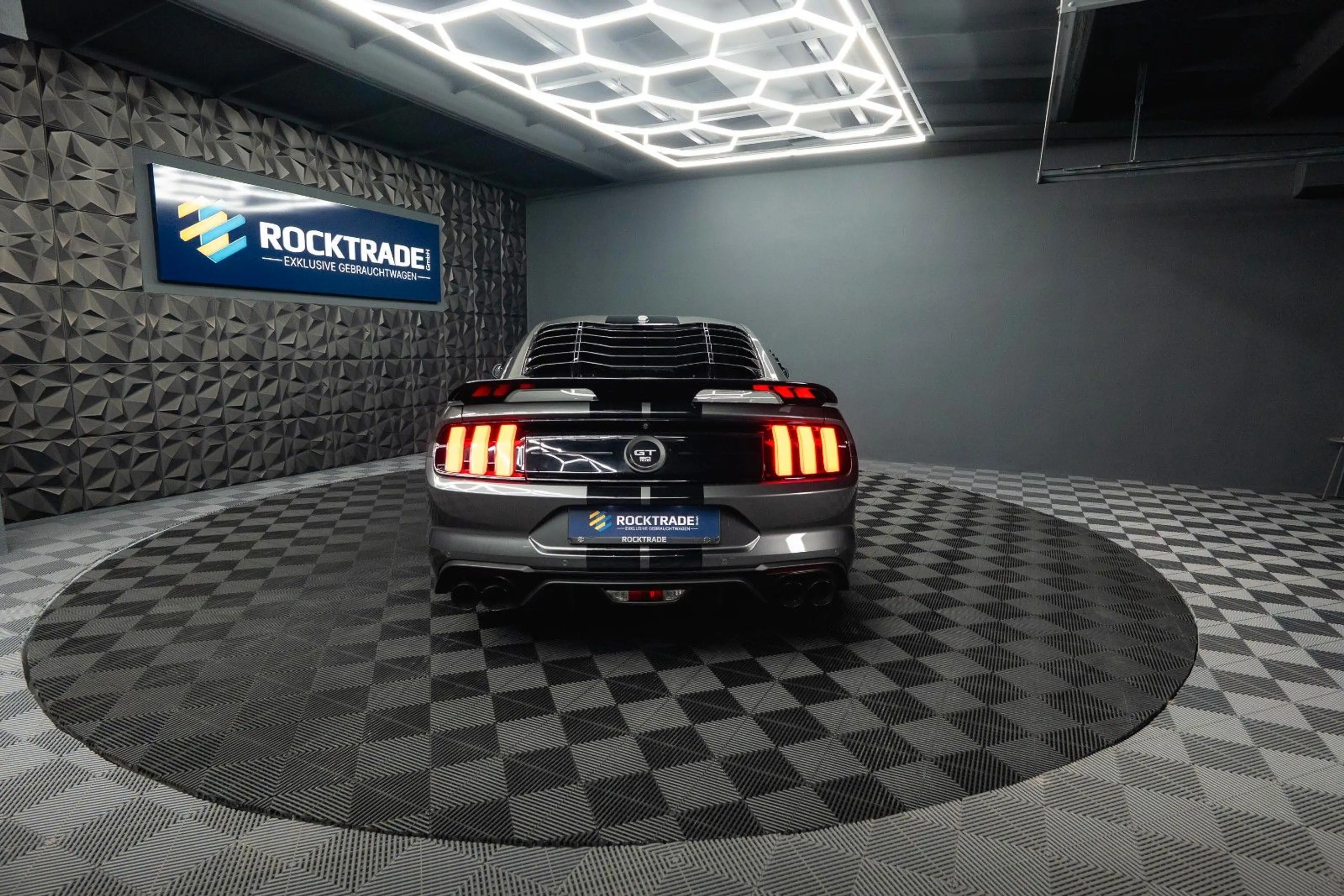 Ford Mustang Shelby GT 500 5.0 V8 Performance 6-Gang — photo 12