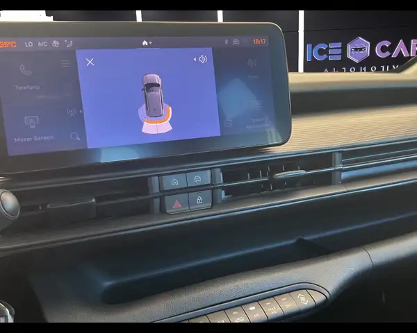 Jeep Avenger view 14