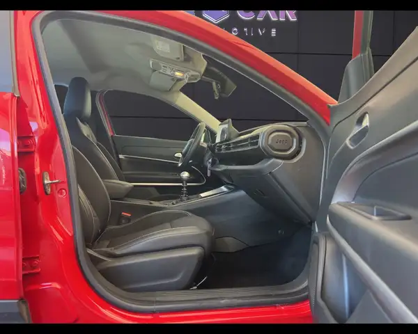 Jeep Avenger view 18