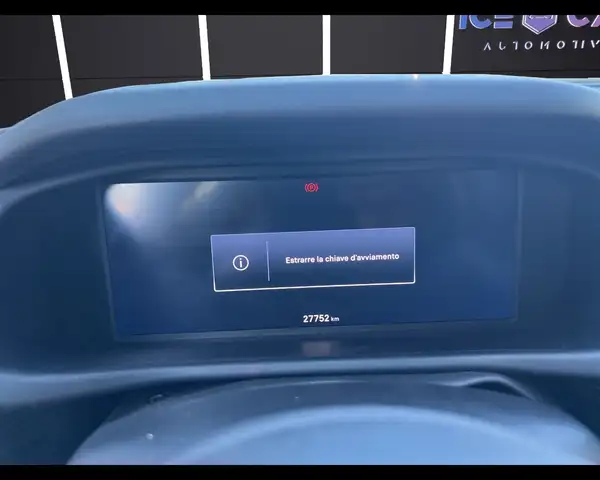 Jeep Avenger view 12
