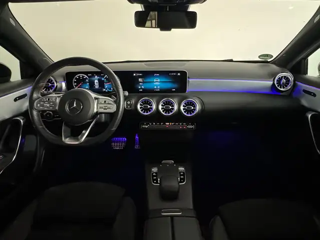 Mercedes-Benz A-Class view 4