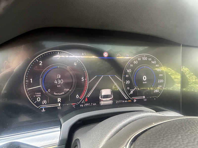 Volkswagen Touareg Elegance LED ACC Virtual Pano Belüftung — photo 21