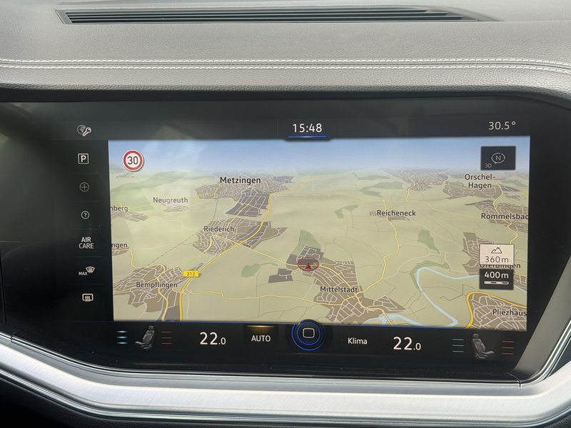 Volkswagen Touareg Elegance LED ACC Virtual Pano Belüftung — photo 22