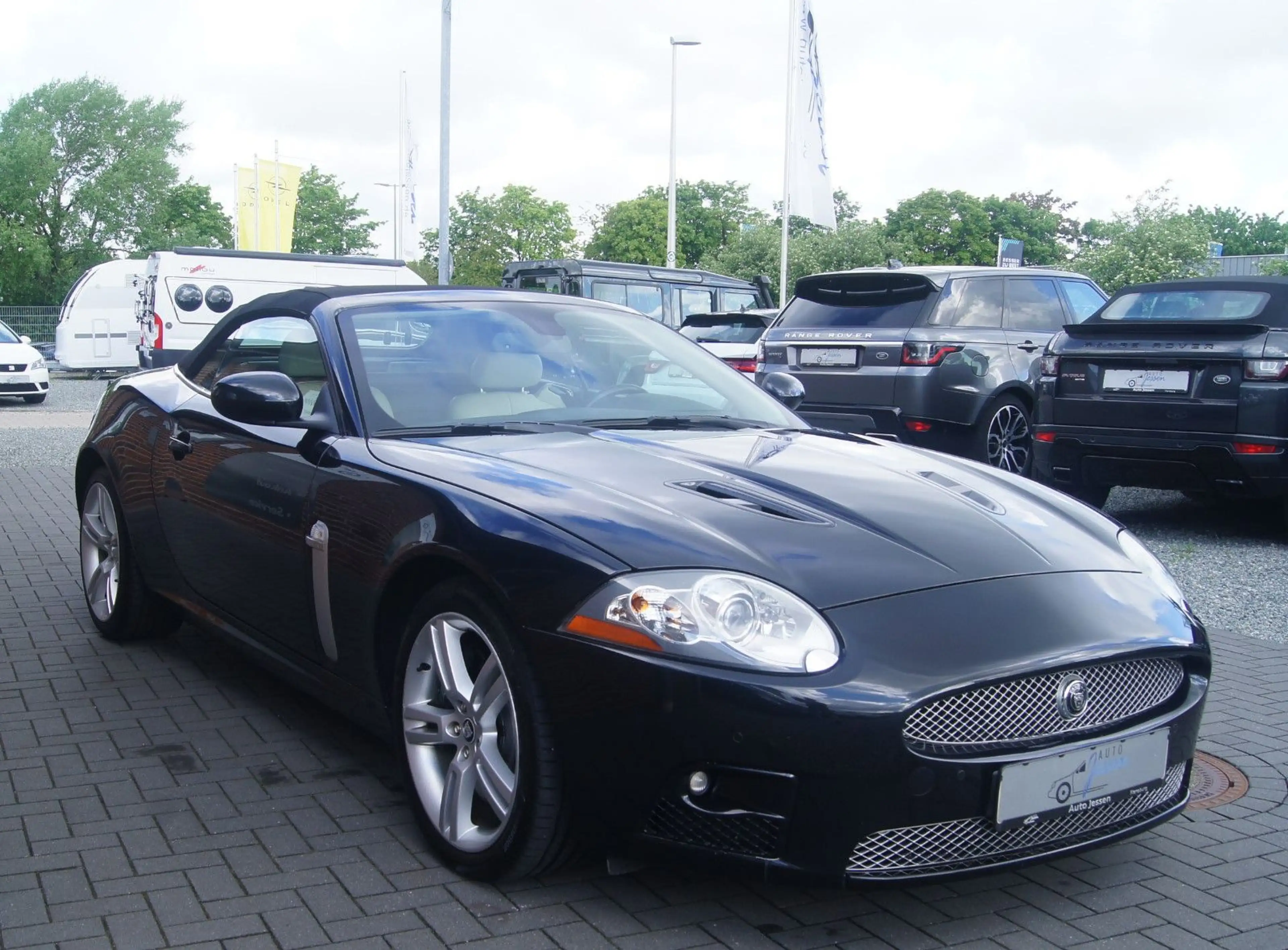 Jaguar XK R 4.2 V8 Cabrio Aut. Navi/Leder/Temp/Shz/PDC — photo 12