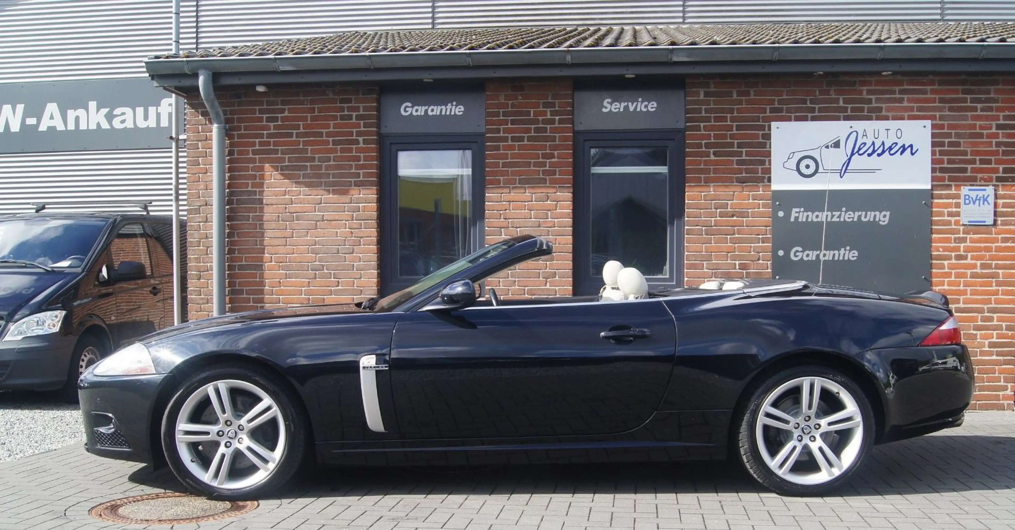 Jaguar XK R 4.2 V8 Cabrio Aut. Navi/Leder/Temp/Shz/PDC — photo 3