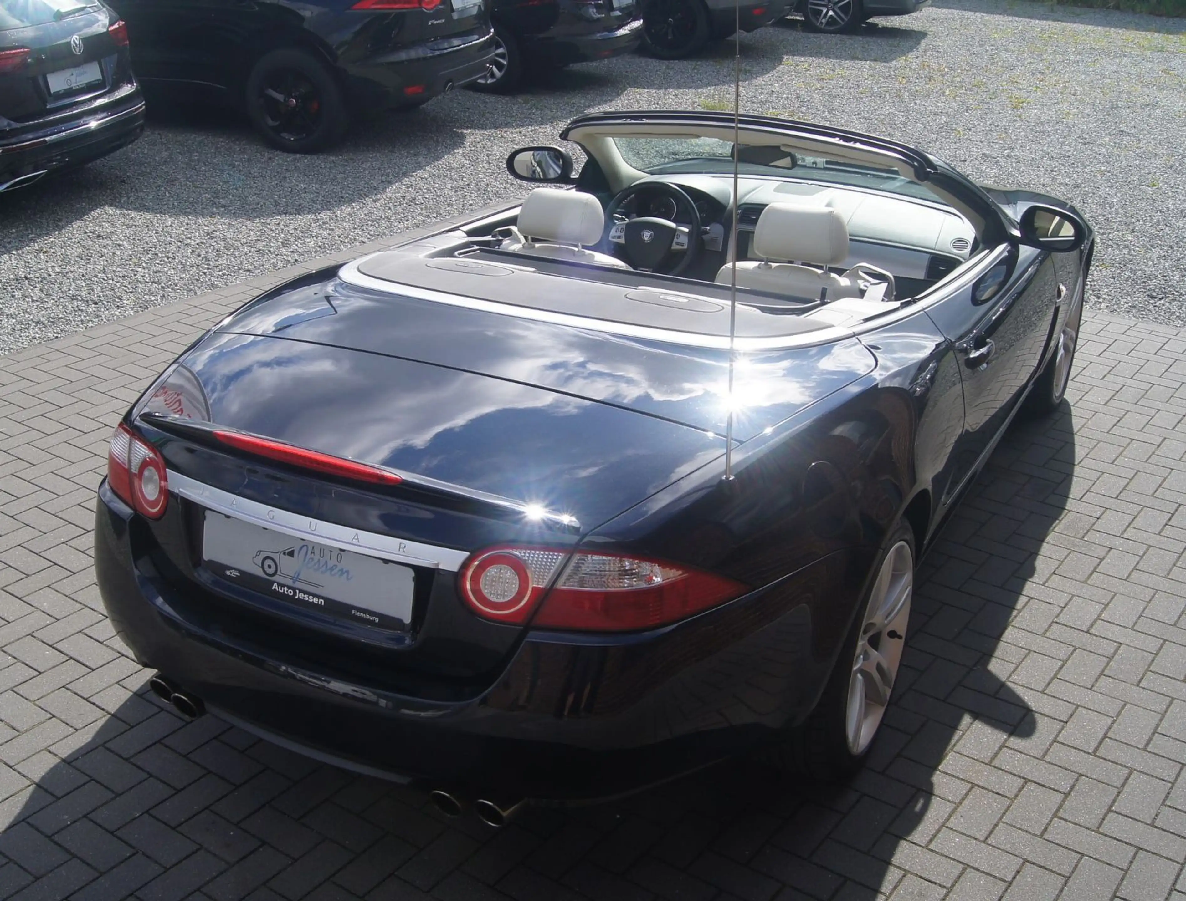 Jaguar XK R 4.2 V8 Cabrio Aut. Navi/Leder/Temp/Shz/PDC — photo 13